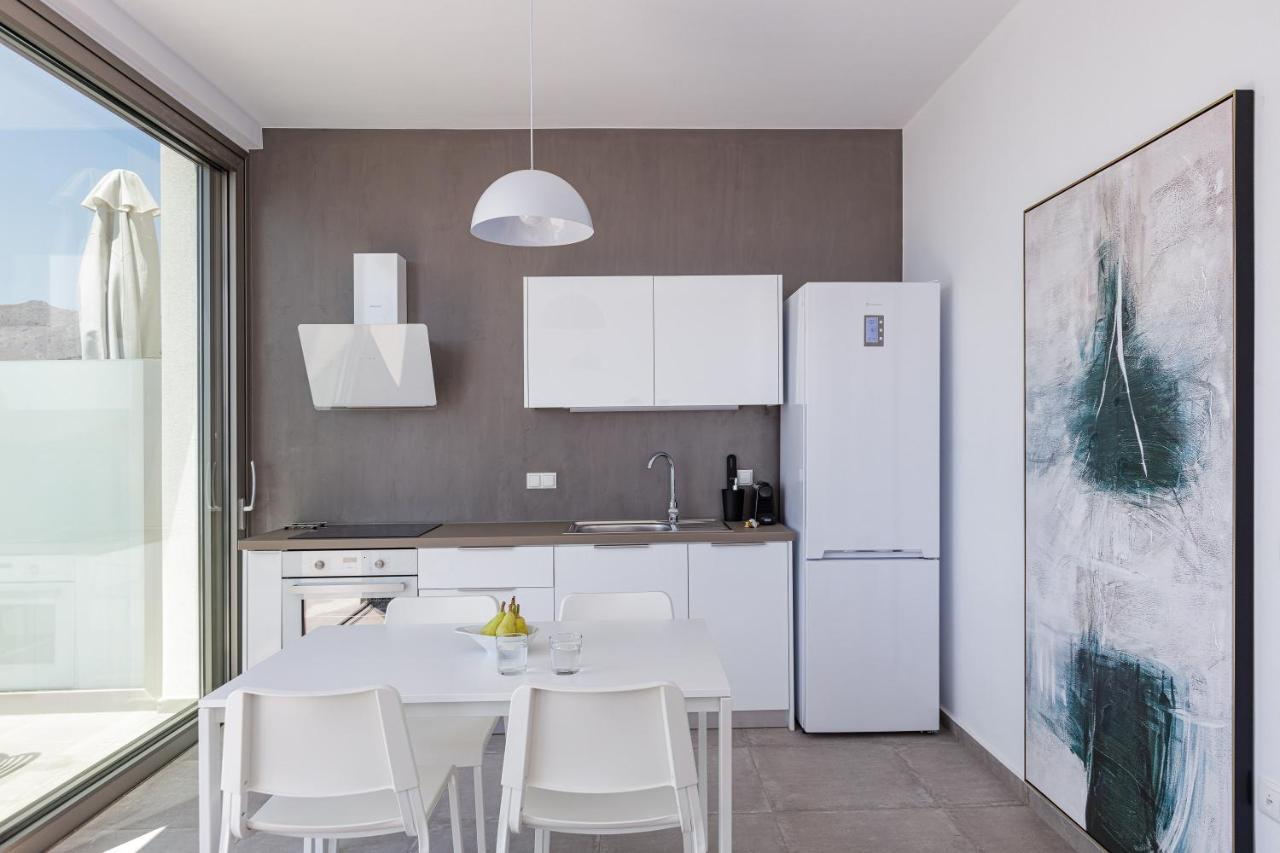 Aelia Seascape Apartments 普拉基亚斯 外观 照片
